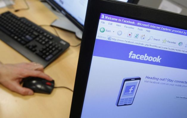 Il tradimento corre su Facebook: uno strano caso